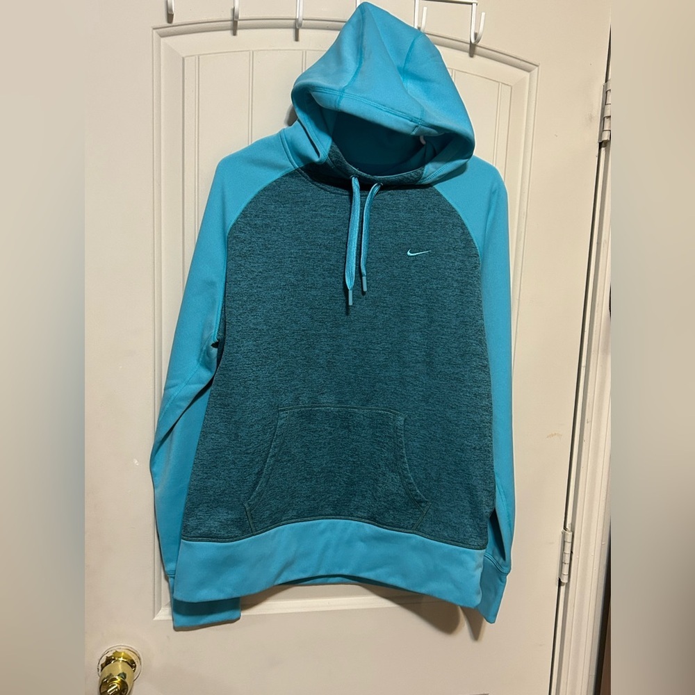 Nike Women's Blue and Teal Hoodie